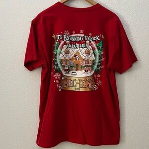 Buc-ee’s Holiday 2023 Christmas T-shirt